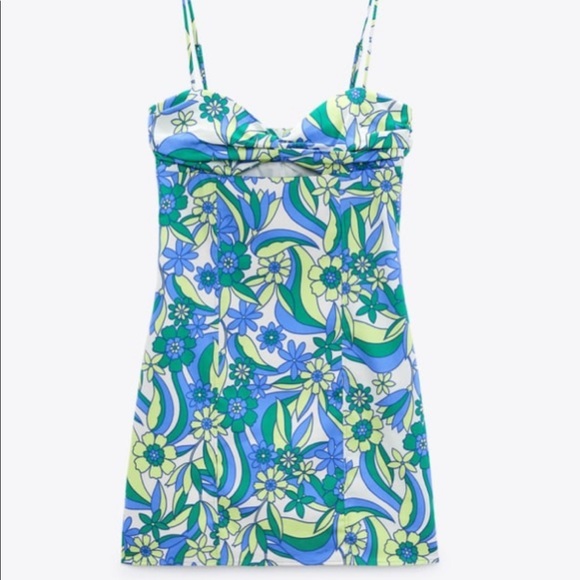 New Zara | Floral Print Dress With Sweetheart Neckline - Picture 12 of 13